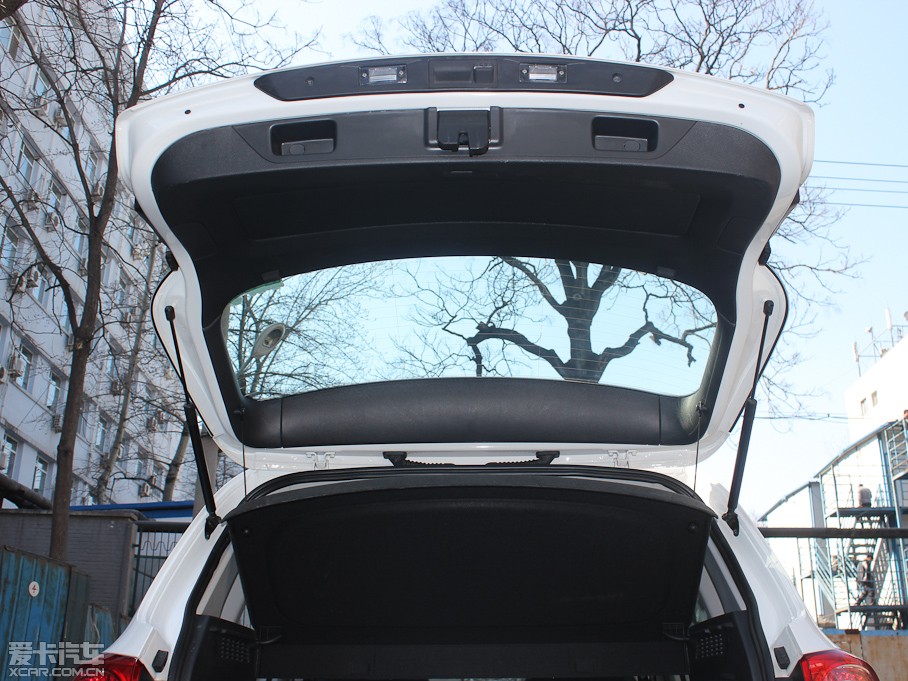 2012;^ 1.8TSI ԄݼӢ