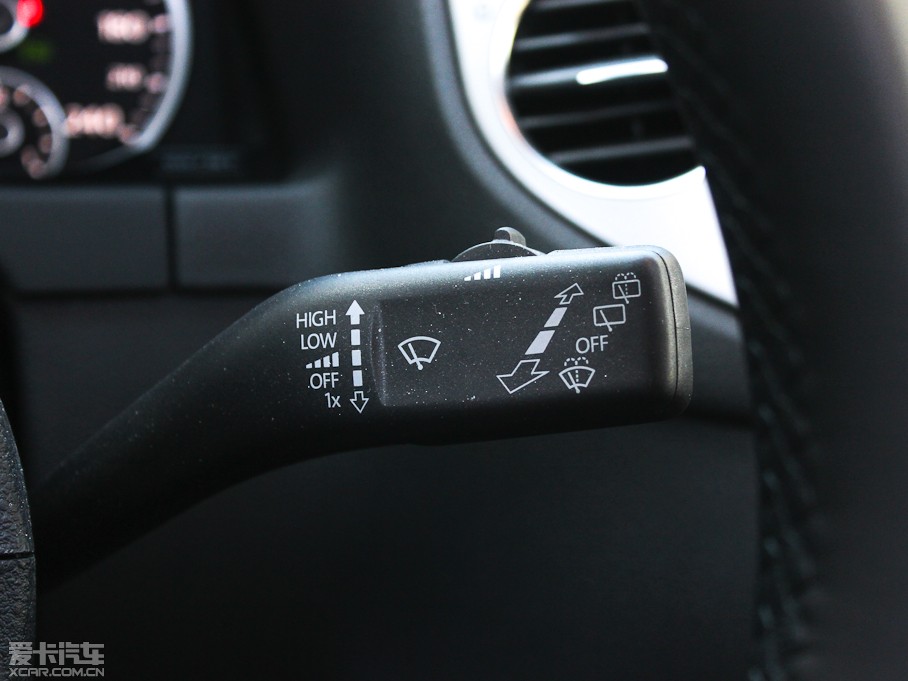 2012;^ 1.8TSI ԄݼӢ