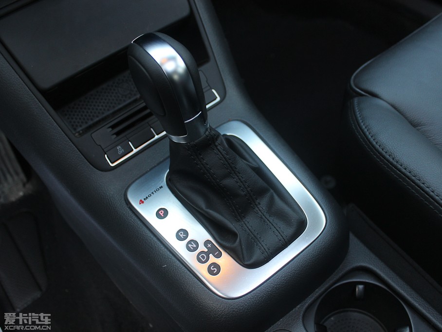 2012;^ 1.8TSI ԄݼӢ