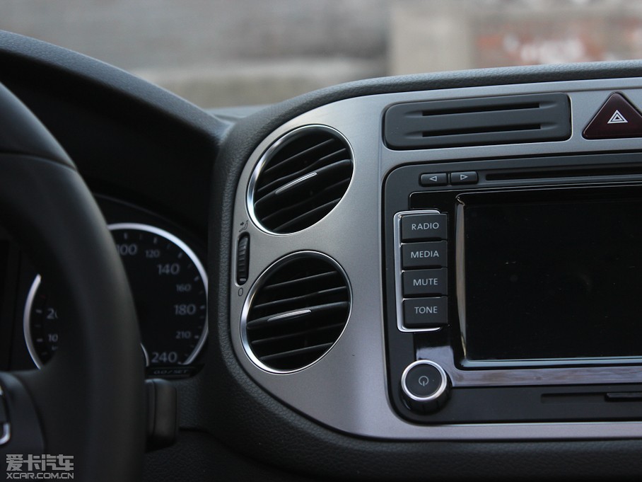 2012;^ 1.8TSI Ԅ(dng)(q)ݼӢ