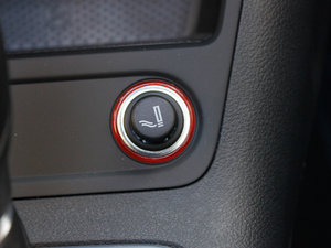 2010款2.0TSI 自动四驱菁英版 中控区