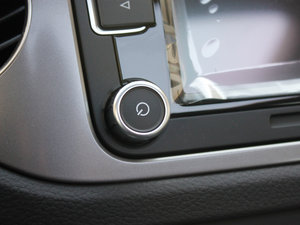 2010款2.0TSI 自动四驱菁英版 中控区