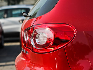 20121.8TSI քӃ򌶼 ^