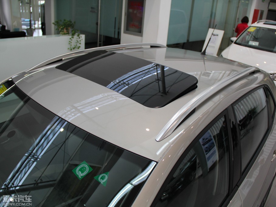 2012Cross Polo 1.6L Ԅ