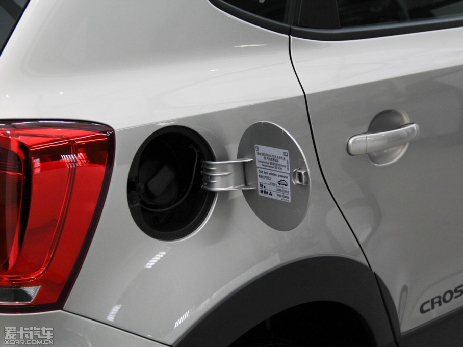2012Cross Polo 1.6L Ԅ