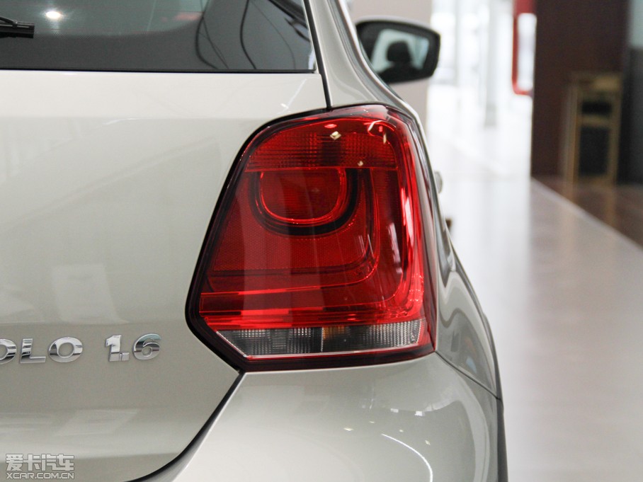 2012Cross Polo 1.6L Ԅ