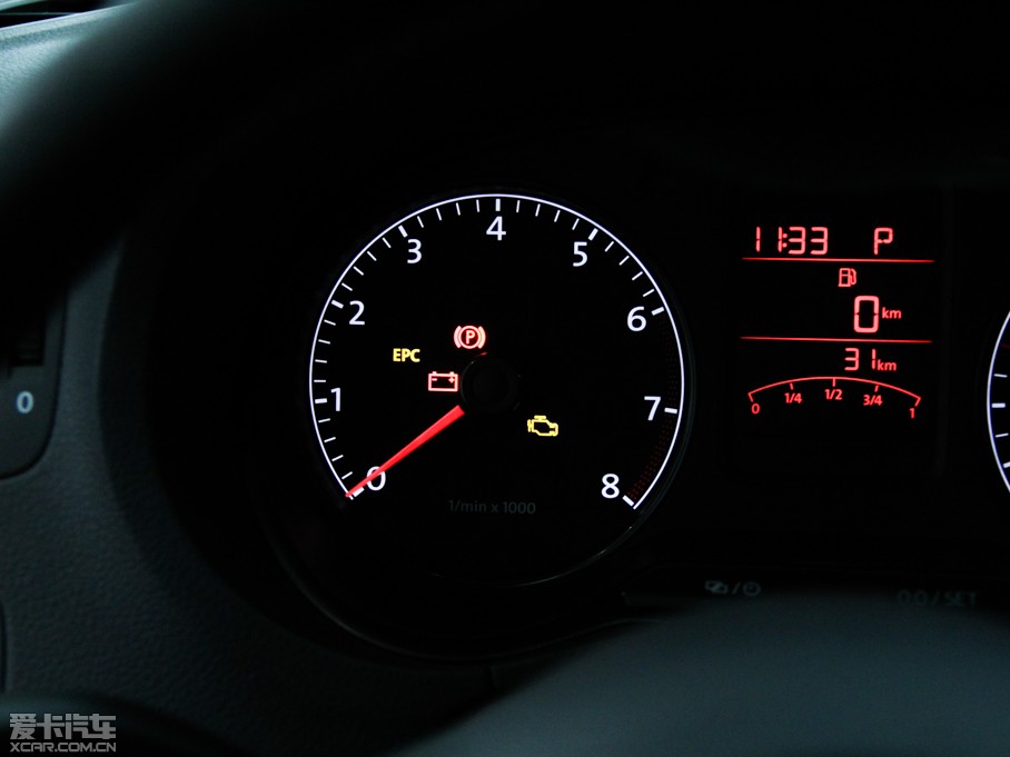 2012Cross Polo 1.6L Զ