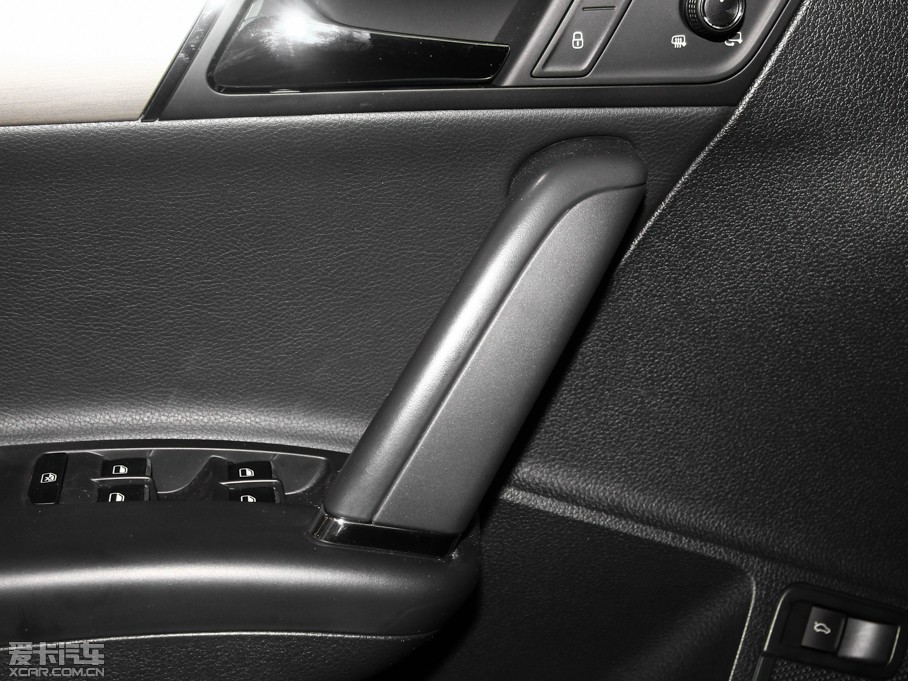 2013 (jng) 1.6L ԄӺA