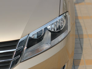 20131.4TSI DSG m ^