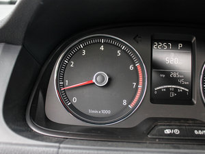 20131.4TSI DSG A п؅^