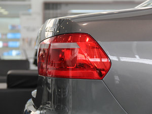 2013(jng) 1.6L ԄLа (ji)^