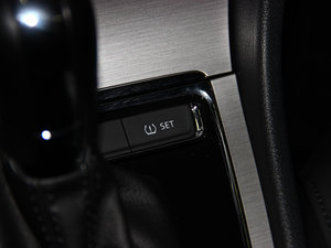 2013款经典款 1.6L 自动舒适版 中控区