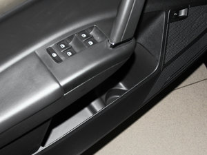 2013(jng) 1.6L Ԅ(dng)A ǰT(ch)g