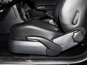 2013(jng) 1.6L Ԅ(dng)A {{(dio)(ji)