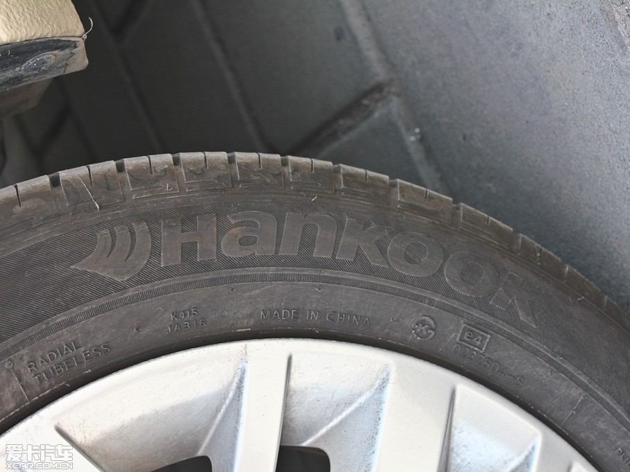 2013ɣ{ 1.6L Ԅ(dng)A