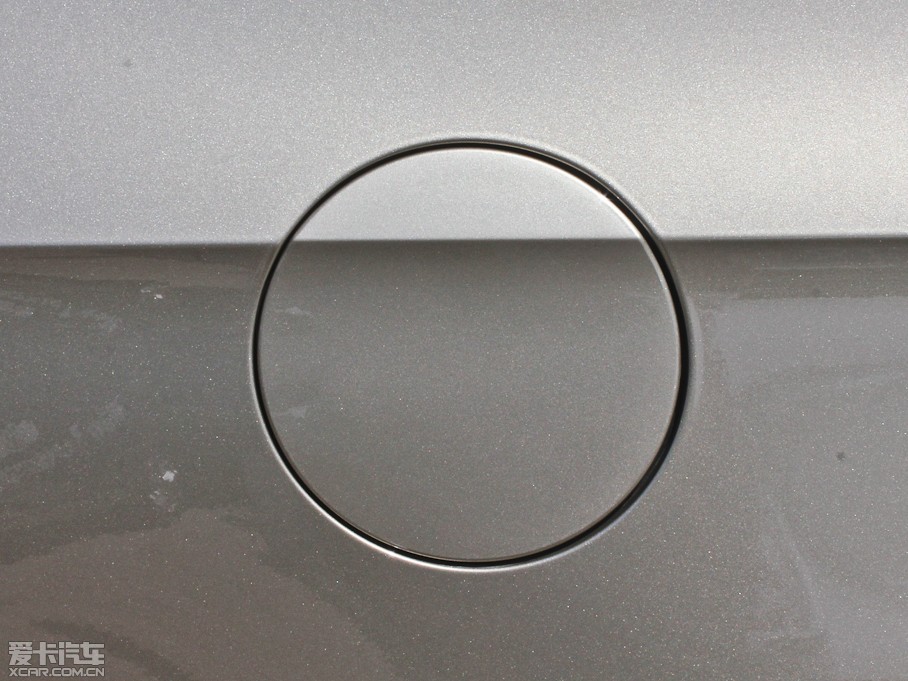 2013ɣ{ 1.6L Ԅ(dng)A