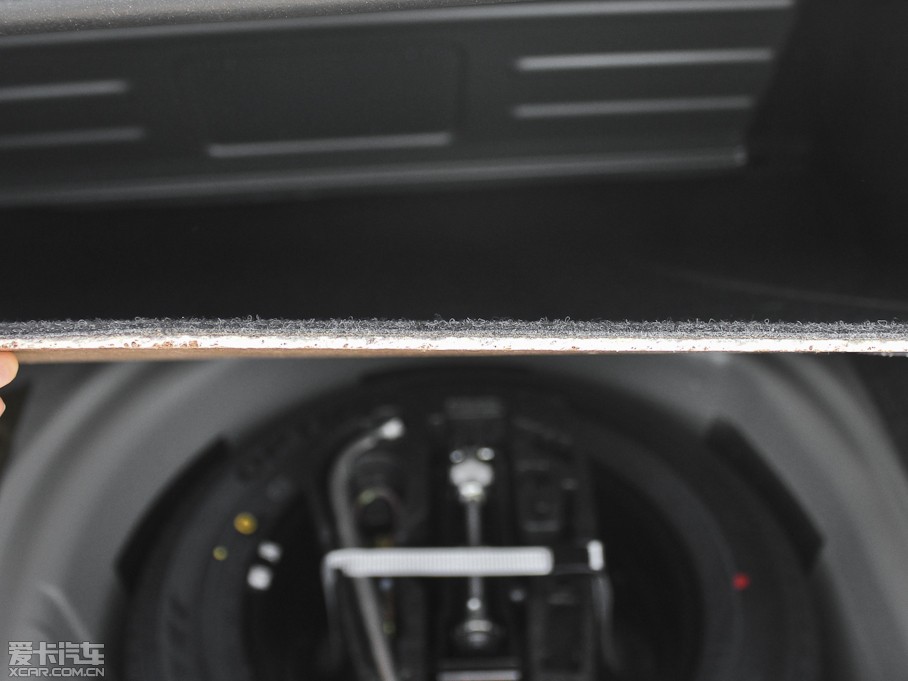 2013ɣ{ 1.6L Ԅ(dng)A