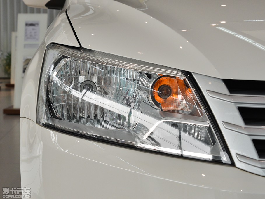 2013ɣ{ 1.6L Ԅ(dng)L(fng)а