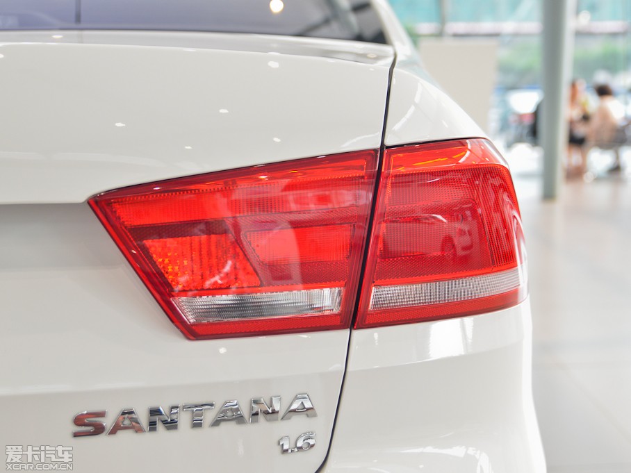 2013ɣ{ 1.6L Ԅ(dng)L(fng)а