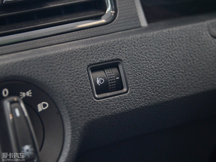 2013ɣ{ 1.6L ԄL(fng)а