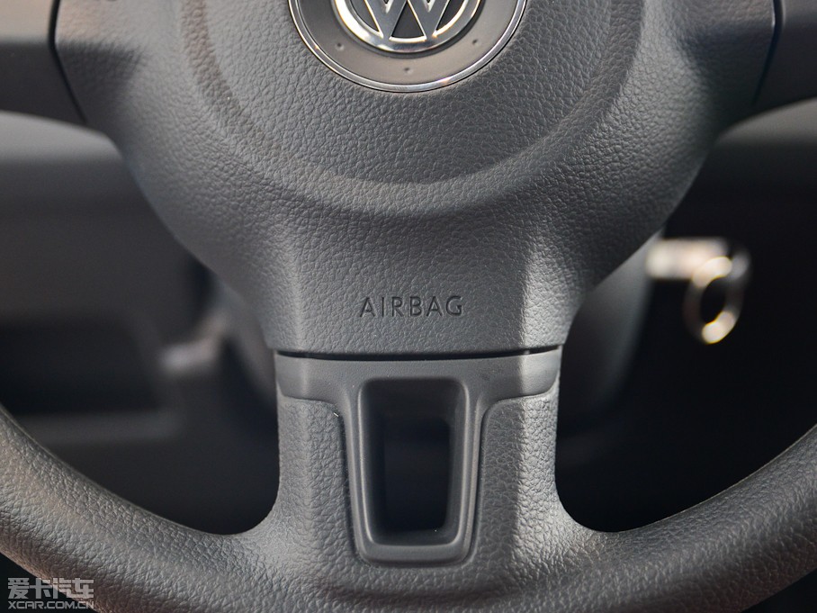 2013ɣ{ 1.6L Ԅ(dng)L(fng)а