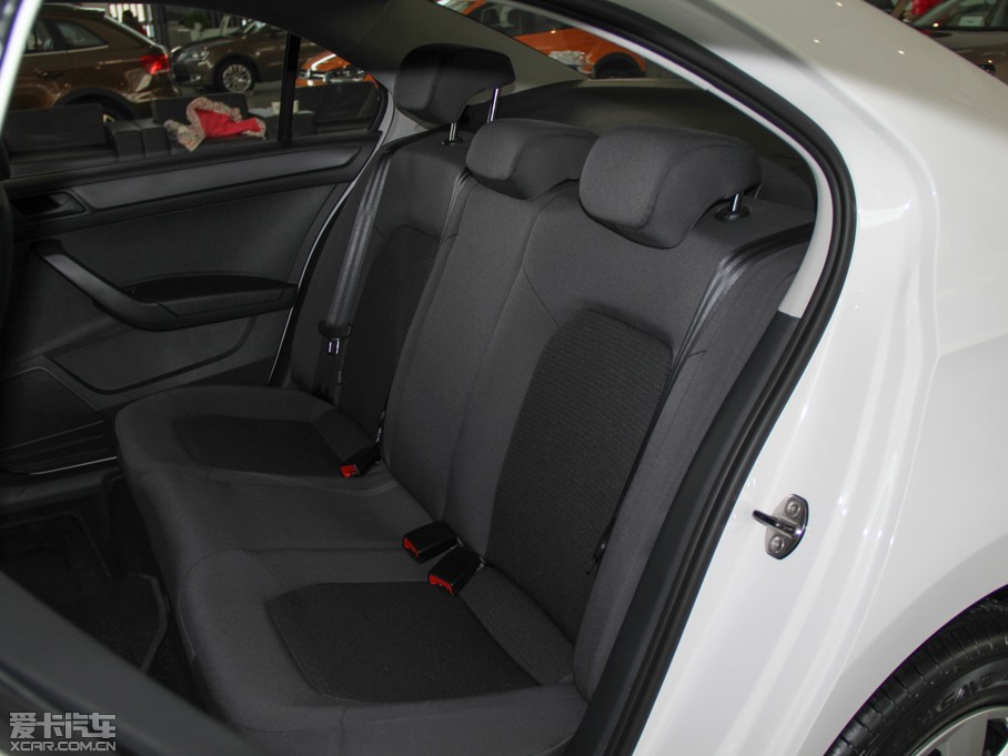 2013ɣ{ 1.6L ք(dng)L(fng)а