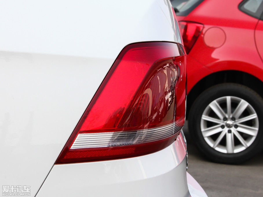 2013ɣ{ 1.6L ք(dng)m