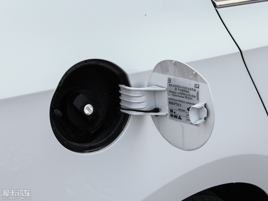 2013ɣ{ 1.6L ք(dng)m