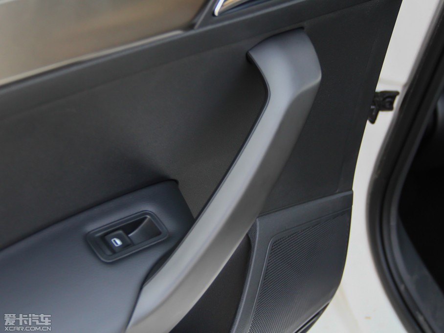 2013ɣ{ 1.6L ք(dng)m