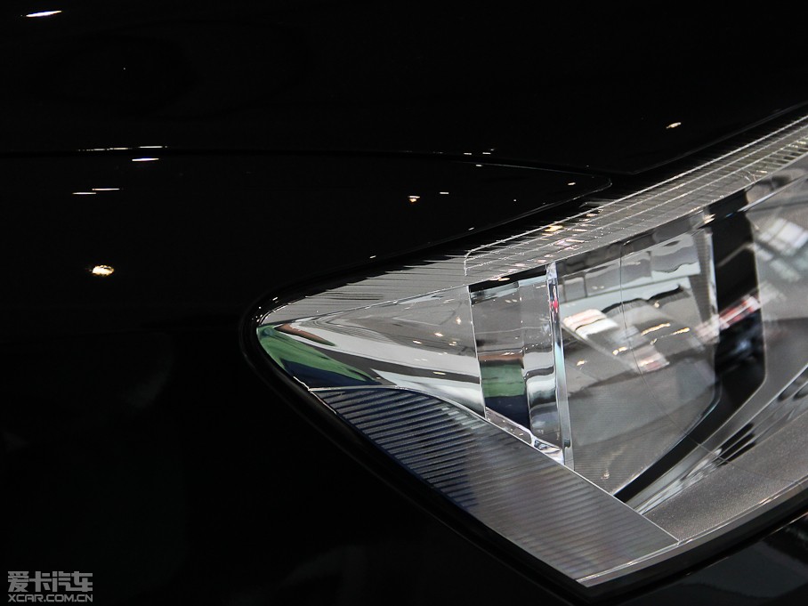 2013ɣ{ 1.6L Ԅ(dng)m