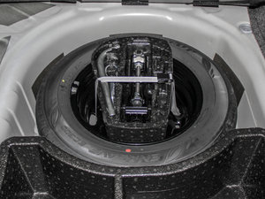 2013款1.6L 手动风尚版 备胎