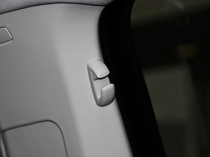 2013款1.6L 自动舒适版 空间座椅