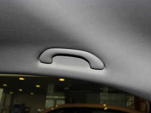2013款1.6L 自动舒适版 空间座椅