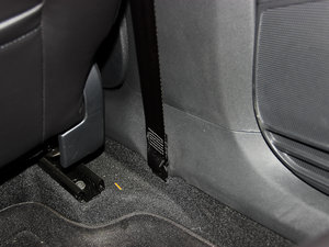 2013款1.6L 自动舒适版 空间座椅