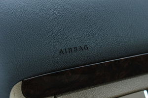 20131.4T ԄӺA貰 5 g