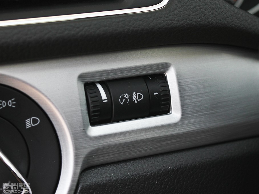 2013_ 1.4TSI DSG{(q)