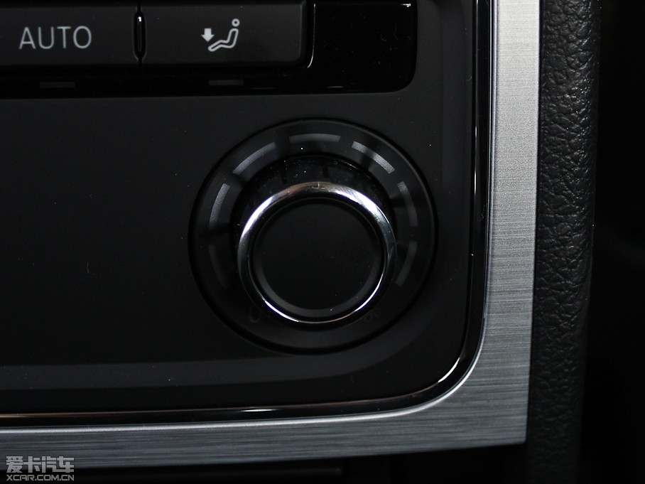 2013_ 1.4TSI DSG{(q)