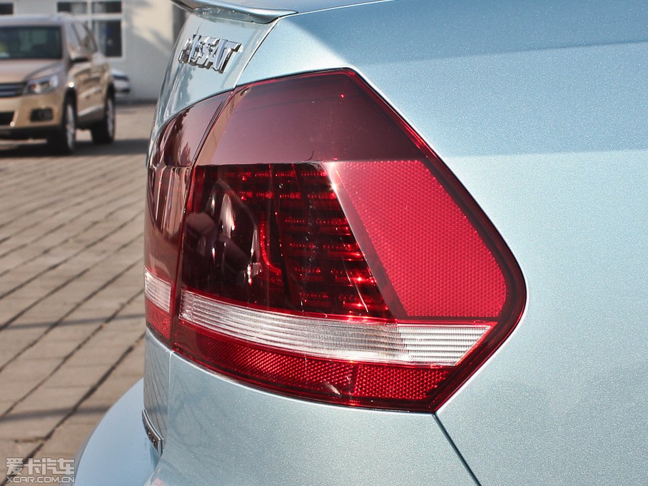 2013_ 1.4TSI DSG{(q)