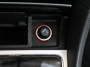 20131.4TSI DSG{(ln)(q) g