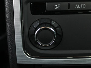 20131.4TSI DSG{(ln)(q) g