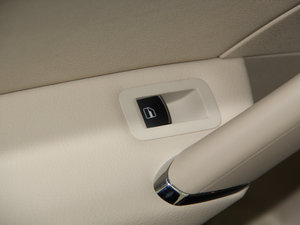 20132.0TSI DSG п؅^(q)