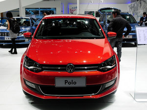 2013Polo w^
