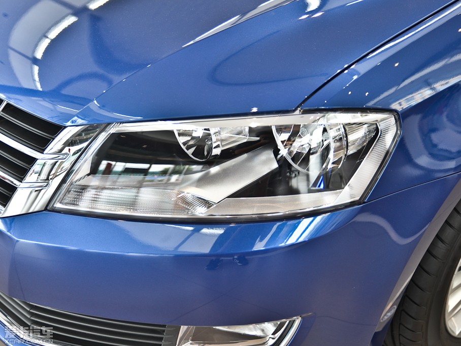 2013݃Ɏ 1.4TSI DSGm