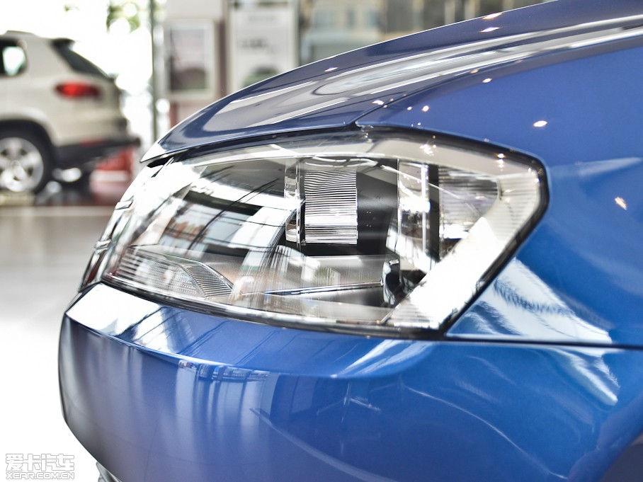 2013݃Ɏ 1.4TSI DSGm