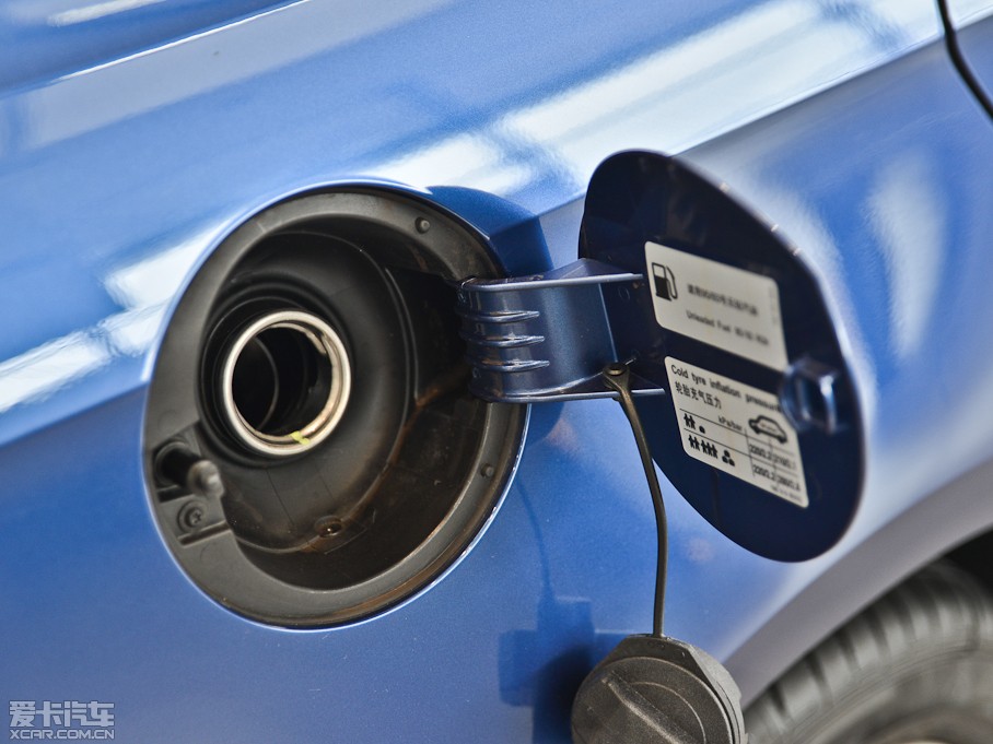 2013݃Ɏ 1.4TSI DSGm