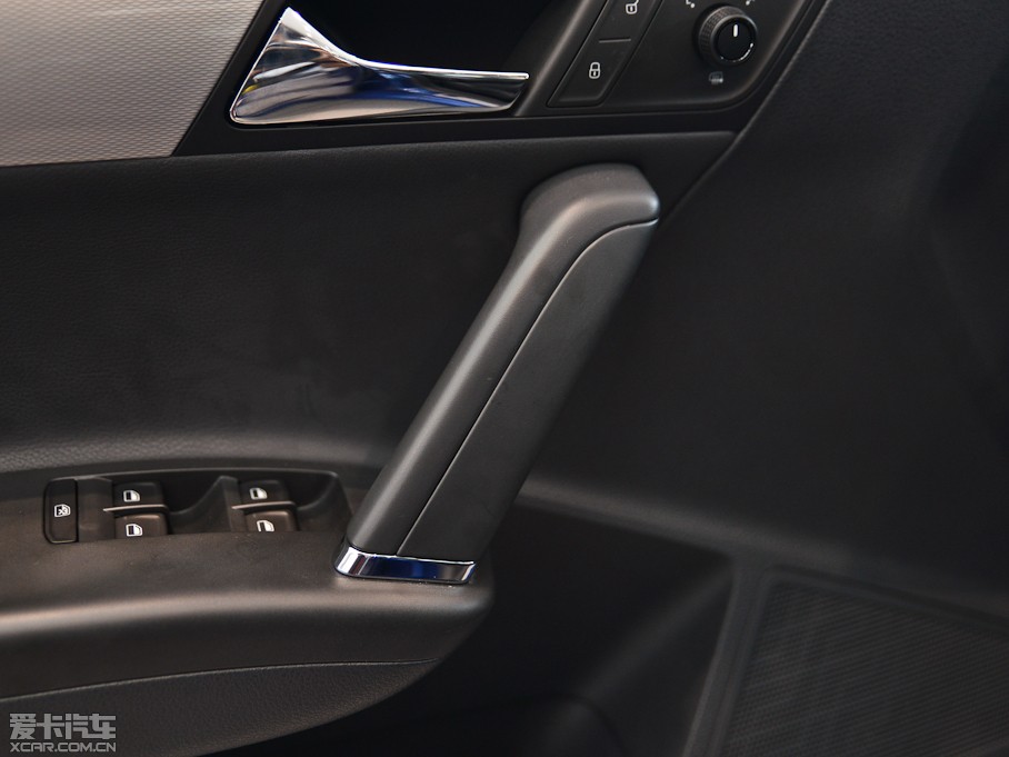 2013݃Ɏ 1.4TSI DSGm