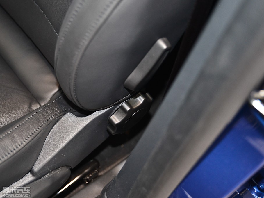 2013݃Ɏ 1.4TSI DSGm