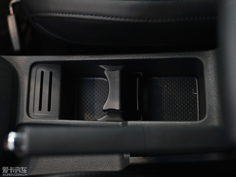 2013݃Ɏ 1.4TSI DSGm