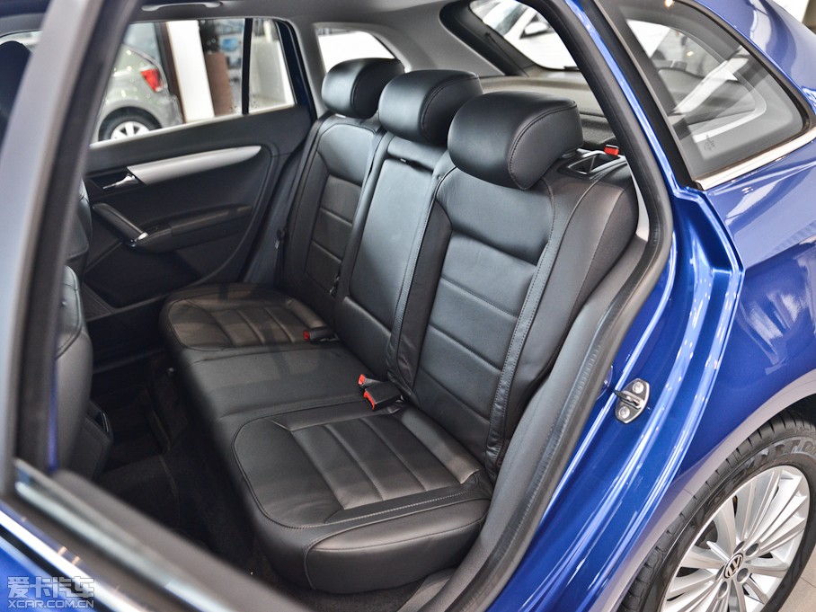 2013݃Ɏ 1.4TSI DSGm