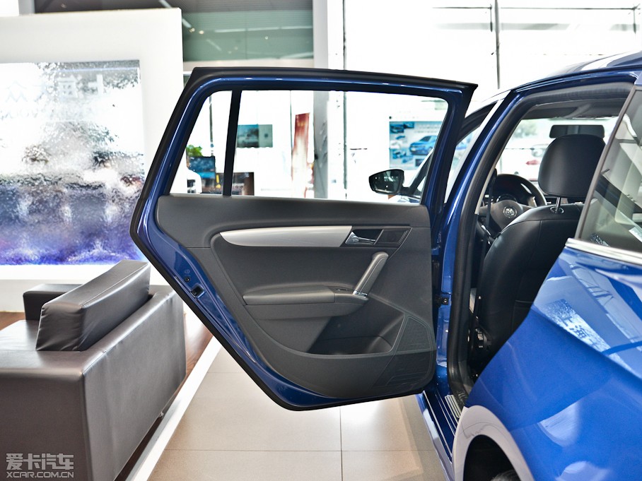 2013݃Ɏ 1.4TSI DSGm